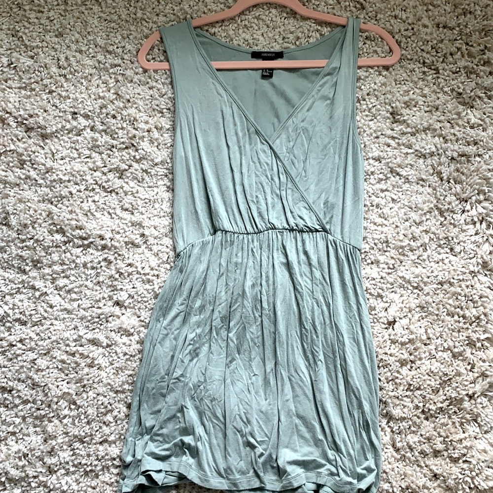 Women’s dress